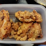 おとも苑 食堂 - 限界タッパ(突破)