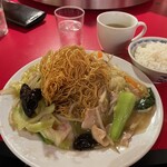 南海飯店 - 皿うどんの麺
