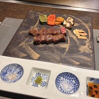 大阪鉄板焼き 神戸牛 TATARA - 