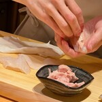 すが弥 - 菅谷氏の指はホントに長い