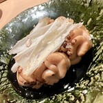 すが弥 - 白子の塩炙りやポン酢添えには無い斬新さに敬服