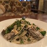 カフェバザール - カキのペペロンチーノ