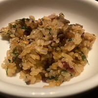 焼肉うしごろ 銀座並木通り店 - 和牛石焼ガーリックライス