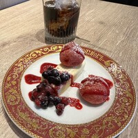 ゴドノフ東京 丸ビル店 - 