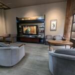 三田屋本店 やすらぎの郷 - 待ち合い