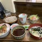 味亭花の家 - この前の鰻小丼ともりそば