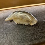 すしのいずみ - 小肌