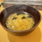 すしのいずみ - 赤だしのお味噌汁