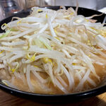 ラーメン 豚嵐 - 野菜はデフォで300g！！