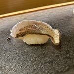 すしのいずみ - アカカマス　炙り