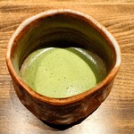 温石 - 店主が点てたお抹茶