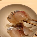 温石 - ヒラアジの漬け丼