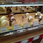 ルール・ド・グテ - ショーケース