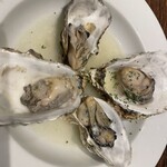 オイスターバル 吉祥寺スパイラル - 牡蠣の白ワイン蒸し