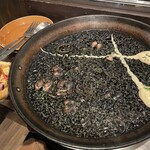 新宿ボルコ - アロス・ネグロ