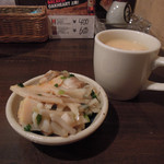 炭火焼酒亭ローリンストーン -  お通し