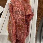 炭火焼肉 牛和鹿 - 