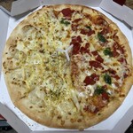 ピザハット - 料理写真:ハーフ&ハーフ(Lサイズ)