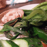 炭火焼酒亭ローリンストーン -  ＲＯＬＬＩＮ’バーニャカウダ　ズームアップ