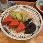 能古 - 椎茸 はくさい巻 赤こんにゃく