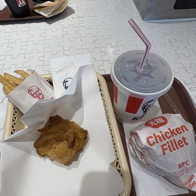 ケンタッキーフライドチキン 西京極店 - 西京極/からあげ | 食べログ ケンタッキーフライドチキン 西京極店 - 西京極/からあげ | 食べログ