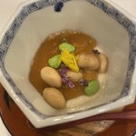 蕎麦割烹  倉田 - カリフラワーのムース、鯛のジュレ、大豆、枝豆