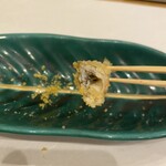 蕎麦割烹  倉田 - 天ぷら：北海道産子持ちワカサギ、蓮根餅、カラスミ掛け