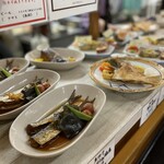 源平やさい市 道の駅 源平の里むれ - 