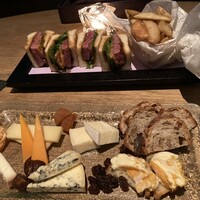 タワーズバー ベロビスト - 