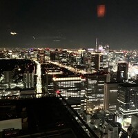 ザ タヴァン グリル＆ラウンジ - 