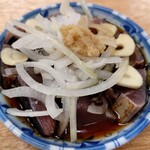 大衆酒場ニューベルク - カツヲのたたき　450円