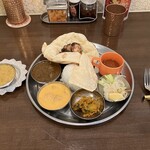 印度料理シタール - ホリデーセットとプラス1カレー