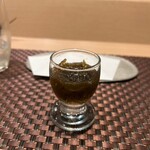 おばた - 冷凍トマトとモズクの酢の物