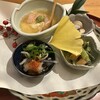味工房 うえ川 - 汲み上げ湯葉に甘エビ、銀杏、てっぴ、柿と小松菜の和物
