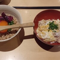 焼鳥 ひら野 - そぼろ飯と親子丼