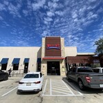 WALK-ON’S SPORTS BISTREAUX - 