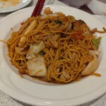 儂來台菜餐廳 - 什錦炒麺