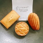 PARTAGER UN CADEAU - 