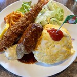 うかたま - 料理写真:大人様ランチ1450円。きちんと旗も立ってます！