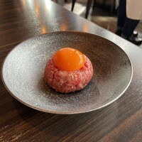 焼肉うしごろ 銀座並木通り店 - うしごろユッケ