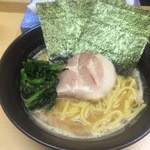 豚骨番長 -  醤油豚骨ラーメン　620円