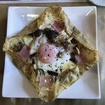 手打ち蕎麦　さとみ - きのこ蕎麦ガレット