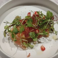 Queux Norme 梅田店 - 生ハムとマスカット・リンゴ