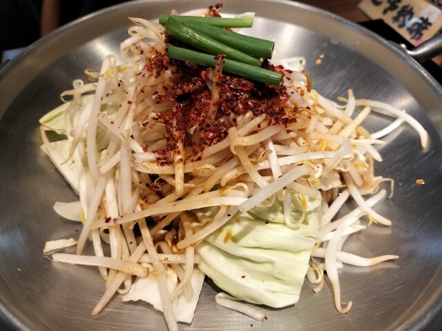 Kyushu Hakata Ryori Motsu-nabe Sachi Onagoya Birudingu Ten photo 3