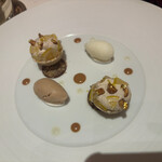 ロオジエ - こちらは、お友達が注文したヘーゼルナッツのひと皿