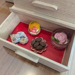 ロビー・ラウンジ ザ・ラウンジ - 