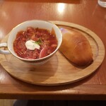 イクラバル ロシアンビストロ - 