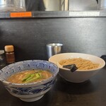 陽はまたのぼる - 