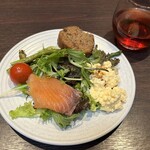 Silvester's Restaurant & Lounge - 