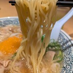 丸源ラーメン - 肉そば・麺ズーム